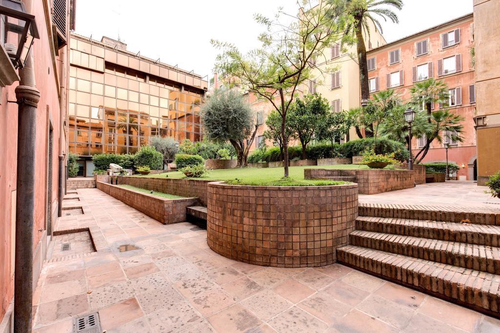 Trevi Miracle Suite Roma Oda fotoğraf